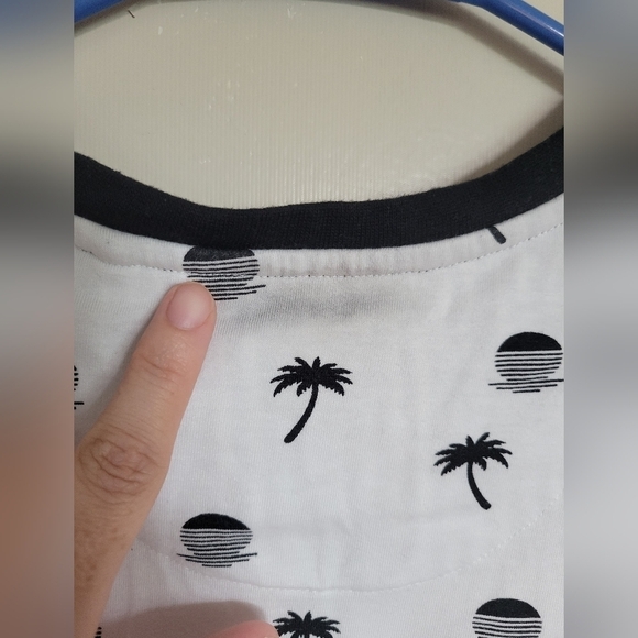 Denim & Flower Ricky Singh Men's Palm Tree & Sunset Tee Size Medium - Picture 4 of 5